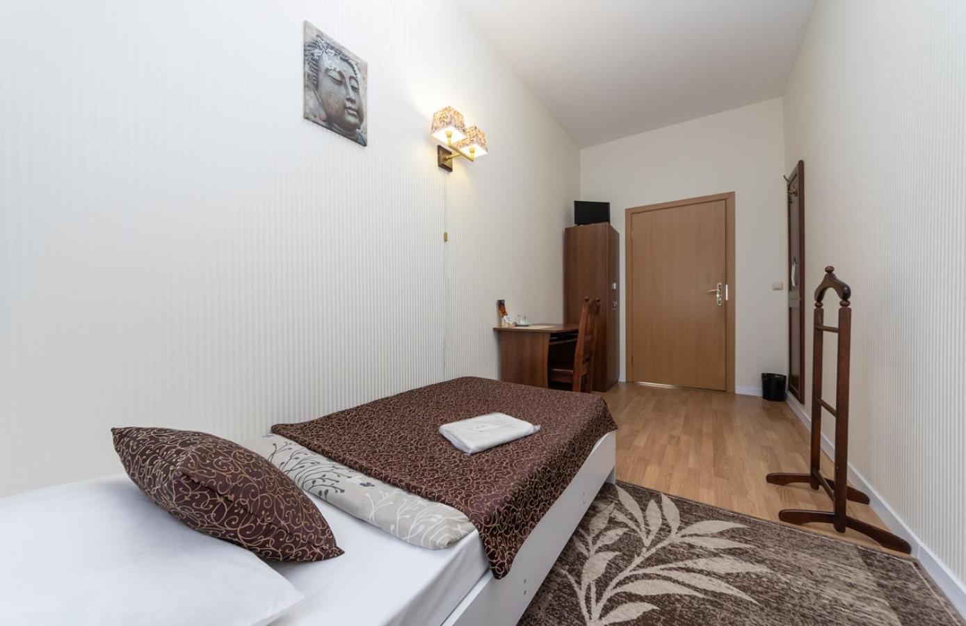 Mini-Hotel Guest Residence Киев Экстерьер фото
