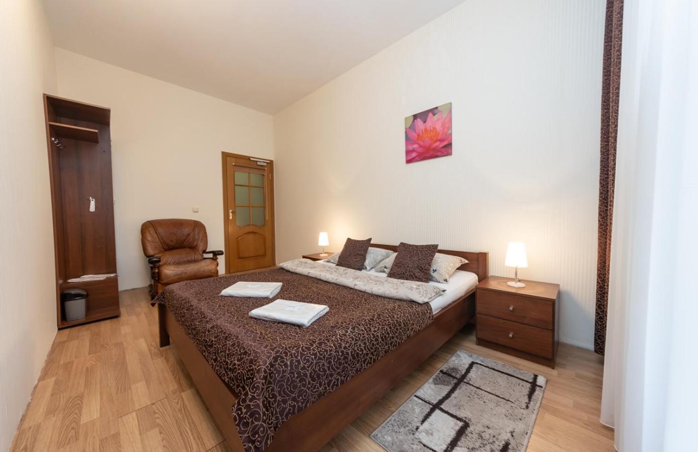Mini-Hotel Guest Residence Киев Экстерьер фото